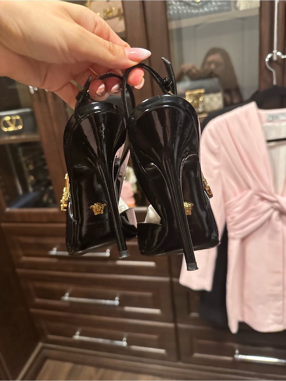 Black Patent Leather Pointed-Toe Slingback Pumps with Gold Accent include box - Picture 2 of 9